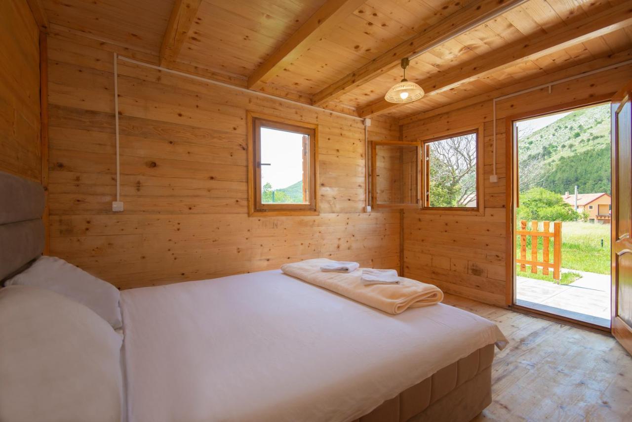 Lovcen Mountain Cottages Njegusi 외부 사진